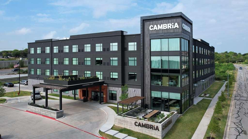 Cambria Hotel Austin Airport 외부 사진